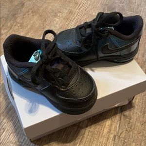 Nike force 1